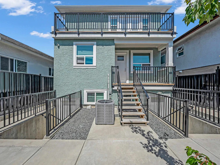 2936 E 2nd Avenue, Vancouver, BC, V5M 1E5 - 31