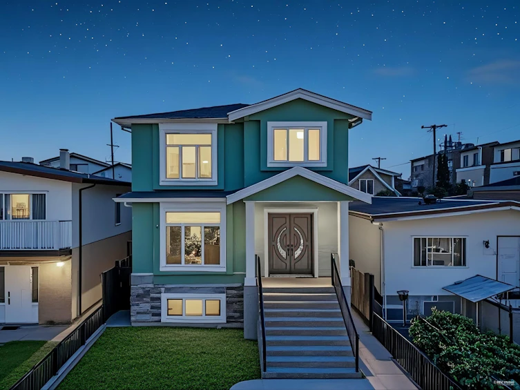 2936 E 2nd Avenue, Vancouver, BC, V5M 1E5 - 36