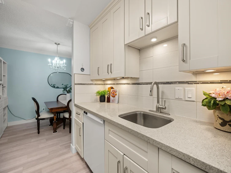 213-12890 17 Avenue, Surrey, BC, V4A 1T5 - 8