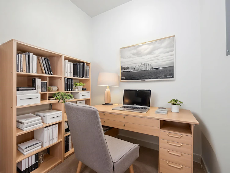 414-111 E 3rd Street, North Vancouver, BC, V7L 0C6 - 5