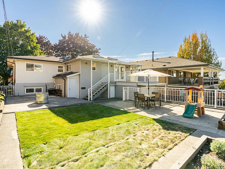 4013 Venables Street, Burnaby, BC, V5C 2Z5 - 34