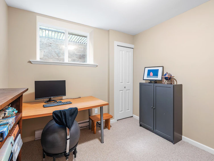 2958 Mahon Avenue, North Vancouver, BC, V7N 3T1 - 32