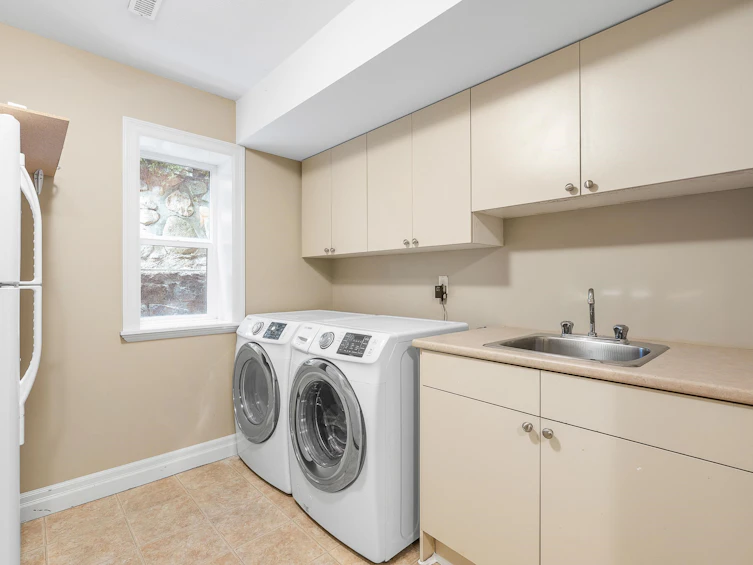 2958 Mahon Avenue, North Vancouver, BC, V7N 3T1 - 34