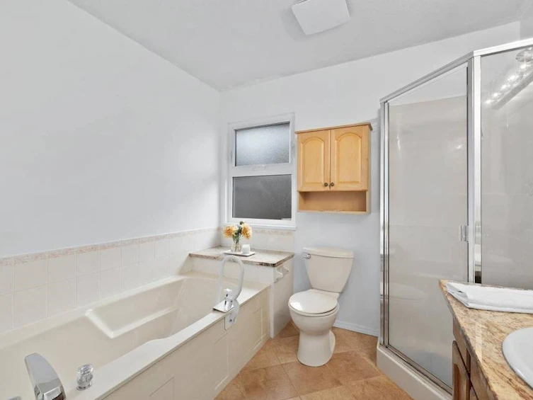 19093 Sundale Court, Surrey, BC, V3S 7M6 - 15