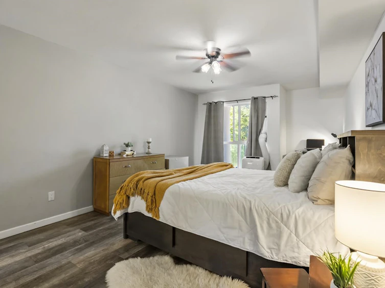202-14980 101a Avenue, Surrey, BC, V3R 0T1 - 20