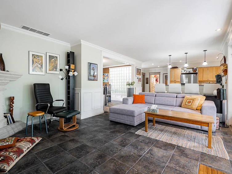 5823 Highfield Drive, Burnaby, BC, V5B 1E4 - 13