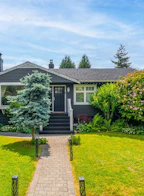 445 W 26th Street
