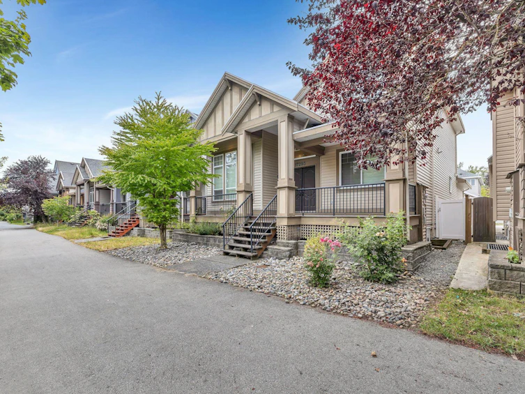 17293 64 Avenue, Surrey, BC, V3S 1Y6 - 2