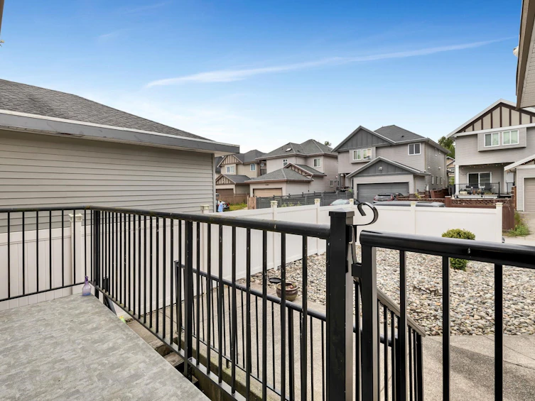 17293 64 Avenue, Surrey, BC, V3S 1Y6 - 28