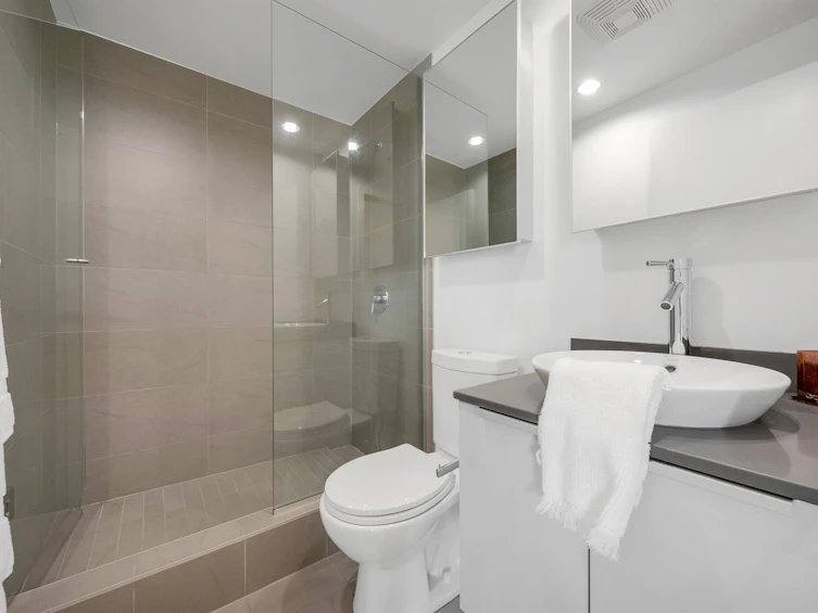 3901-128 W Cordova Street, Vancouver, BC, V6B 0E6 - 11