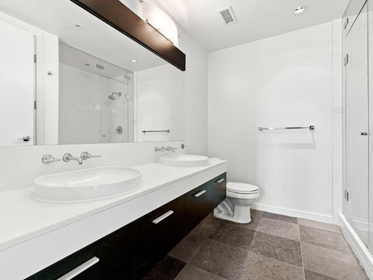 703-2528 Maple Street, Vancouver, BC, V6J 0B5 - 2