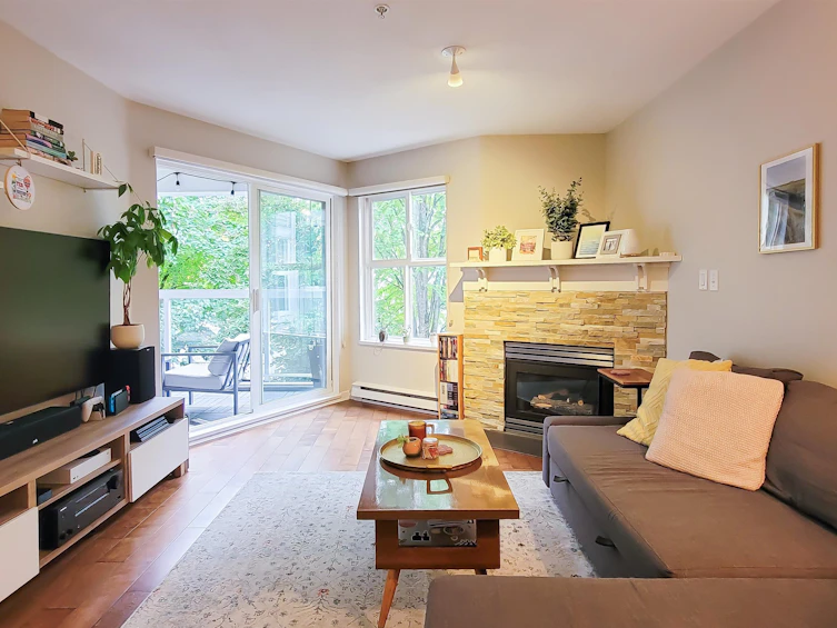 214-3038 Kent Avenue South E, Vancouver, BC, V5S 4V8 - 3