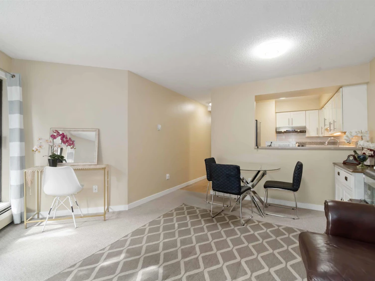 226-8460 Ackroyd Road, Richmond, BC, V6X 3E9 - 4