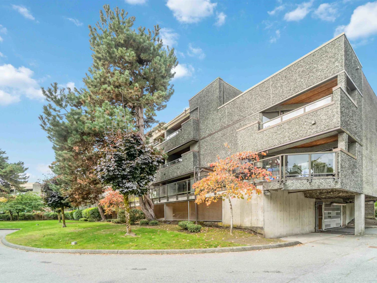 226-8460 Ackroyd Road, Richmond, BC, V6X 3E9 - 27