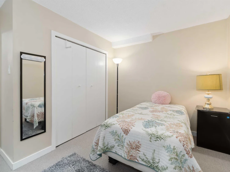 226-8460 Ackroyd Road, Richmond, BC, V6X 3E9 - 16