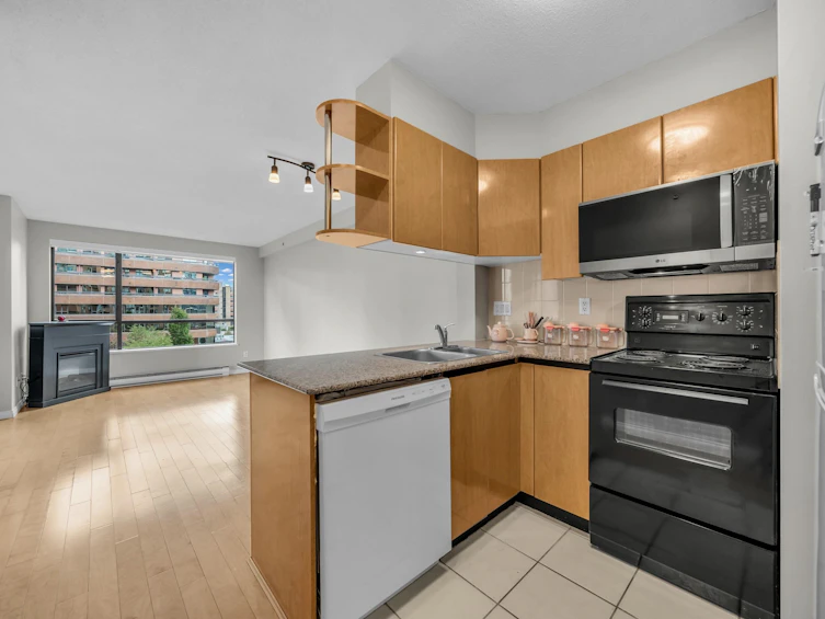 1608-1189 Howe Street, Vancouver, BC, V6Z 2X4 - 6