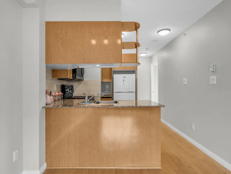1608-1189 Howe Street, Vancouver, BC, V6Z 2X4 - 10