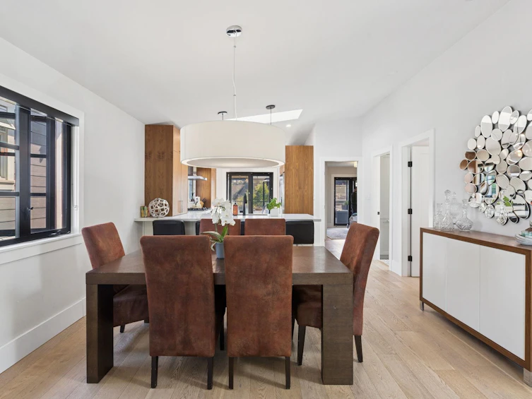 364 E 17th Avenue, Vancouver, BC, V5V 1A8 - 9