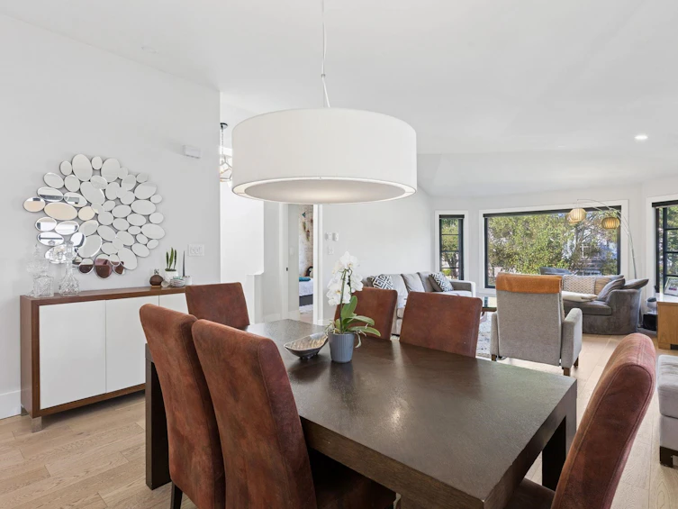 364 E 17th Avenue, Vancouver, BC, V5V 1A8 - 8