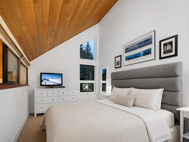 2008 Alpha Lake Village, Whistler, BC, V8E 0B7 - 11