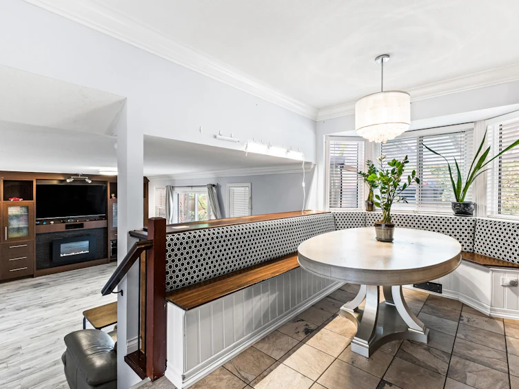 1147 Confederation Drive, Port Coquitlam, BC, V3C 5Y6 - 9