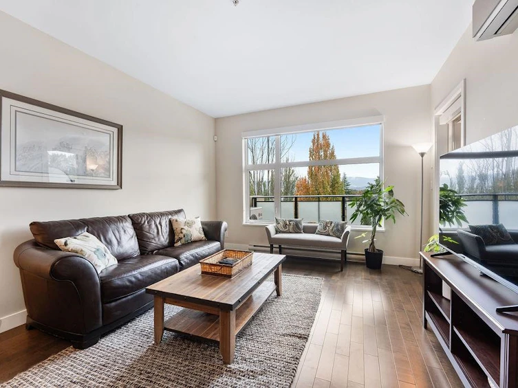301-4570 Hastings Street, Burnaby, BC, V5C 0E8 - 13
