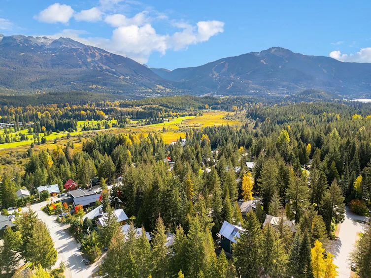 8604 Fissile Lane, Whistler, BC, V8E 0G1 - 40