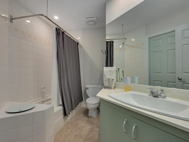 420-1150 Quayside Drive, New Westminster, BC, V3M 6E1 - 22