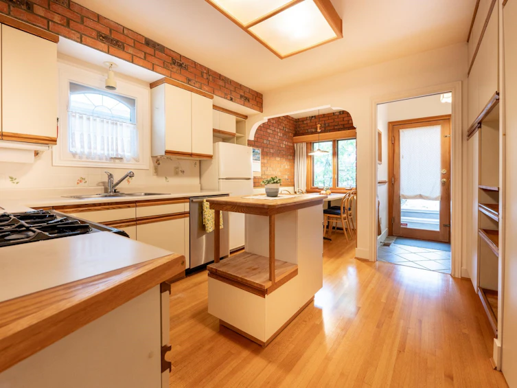 3951 W 20th Avenue, Vancouver, BC, V6S 1G3 - 13