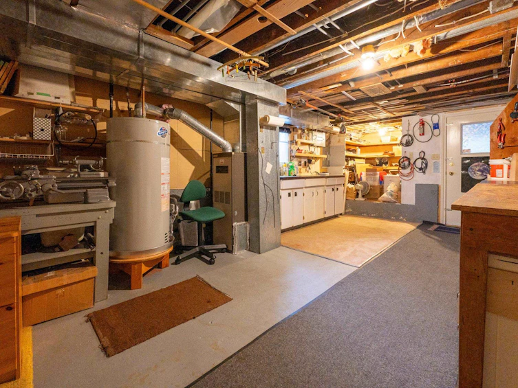 3951 W 20th Avenue, Vancouver, BC, V6S 1G3 - 35