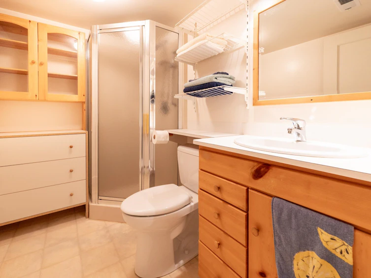 3951 W 20th Avenue, Vancouver, BC, V6S 1G3 - 33