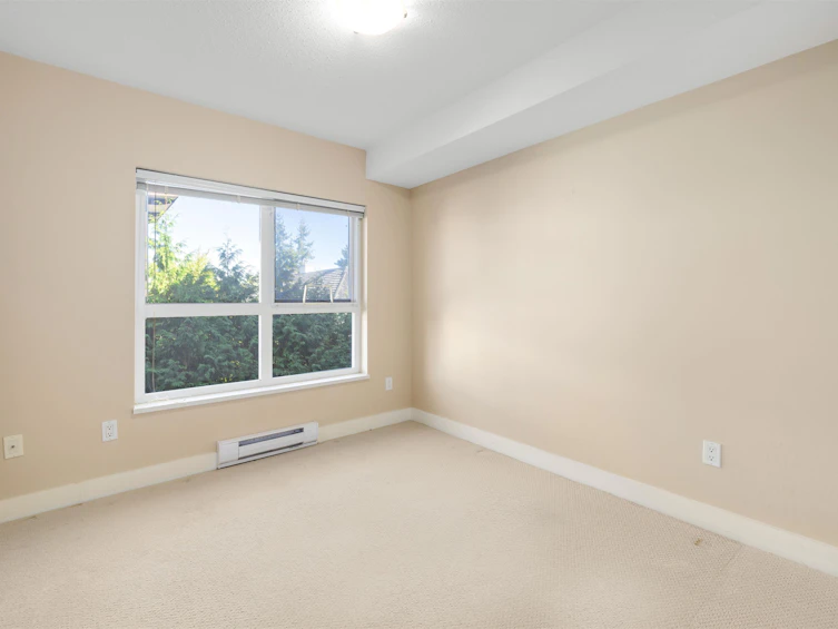 305-15265 17a Avenue, Surrey, BC, V4A 1V4 - 16