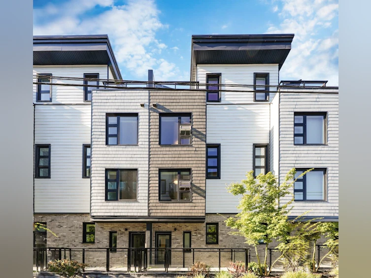 137-535 E 2nd Street, North Vancouver, BC, V7L 1E1 - 3