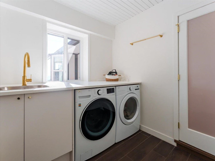 2090 26th Street, West Vancouver, BC, V7V 4K4 - 35