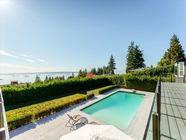 2090 26th Street, West Vancouver, BC, V7V 4K4 - 32