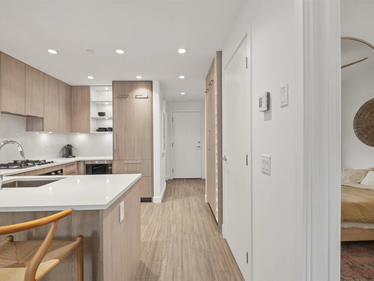 102-733 E 3rd Street, North Vancouver, BC, V7L 1G8 - 17