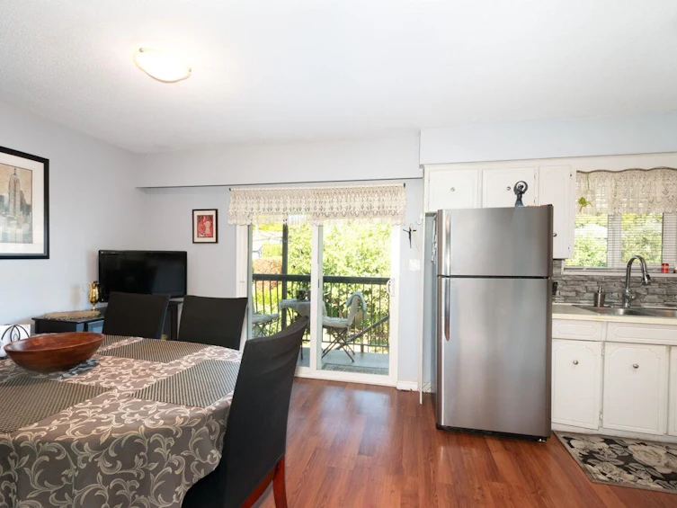 2155 W 15th Avenue, Vancouver, BC, V6K 2Y4 - 7