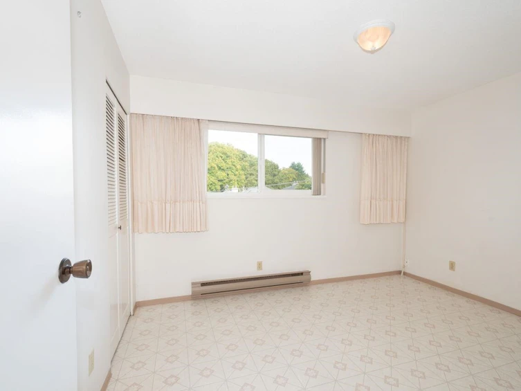 2155 W 15th Avenue, Vancouver, BC, V6K 2Y4 - 29