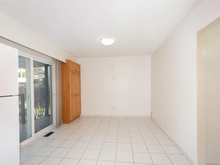 2155 W 15th Avenue, Vancouver, BC, V6K 2Y4 - 23