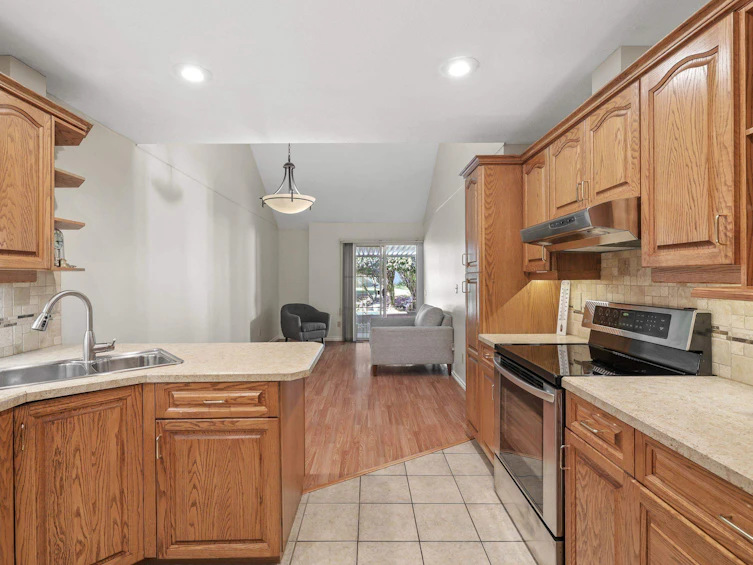 67-6140 192 Street, Surrey, BC, V3S 7V7 - 14