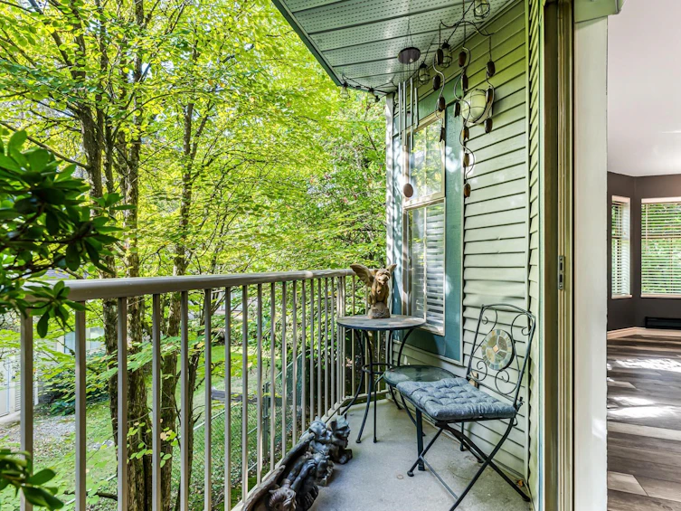 203-10743 139 Street, Surrey, BC, V3T 4L8 - 22