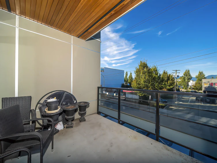 207-5288 Grimmer Street, Burnaby, BC, V5H 0C5 - 21