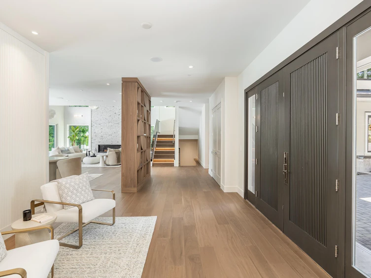 360 Southborough Drive, West Vancouver, BC, V7S 1M1 - 3