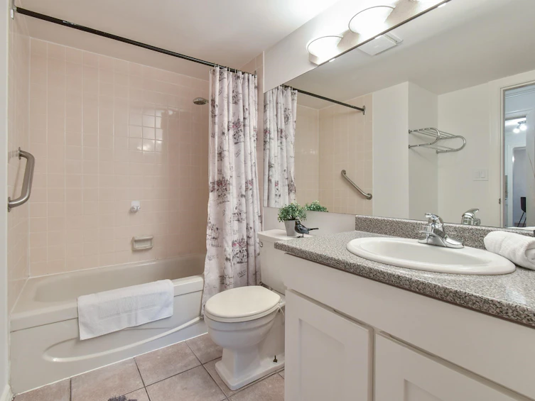 113-1740 Southmere Crescent, Surrey, BC, V4A 6E4 - 13