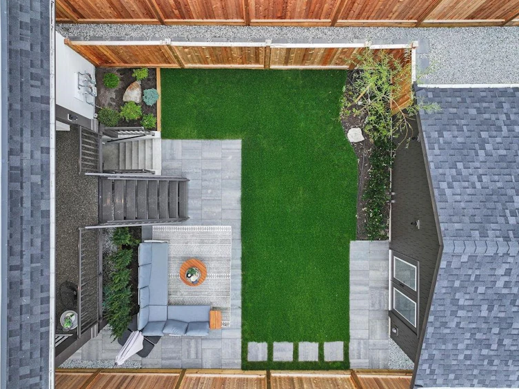 6892 Brooks Street, Vancouver, BC, V5S 3J7 - 32