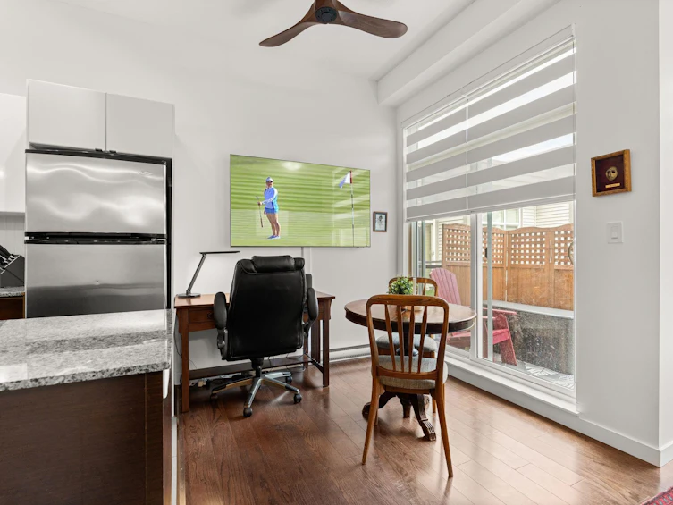 524-13733 107a Avenue, Surrey, BC, V3T 0B7 - 10