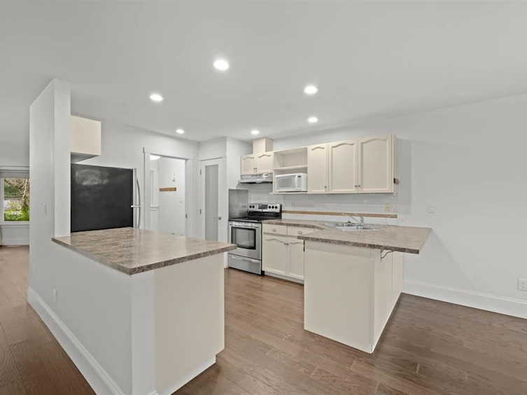 22109 Old Yale Road, Langley, BC, V2Z 1A3 - 7