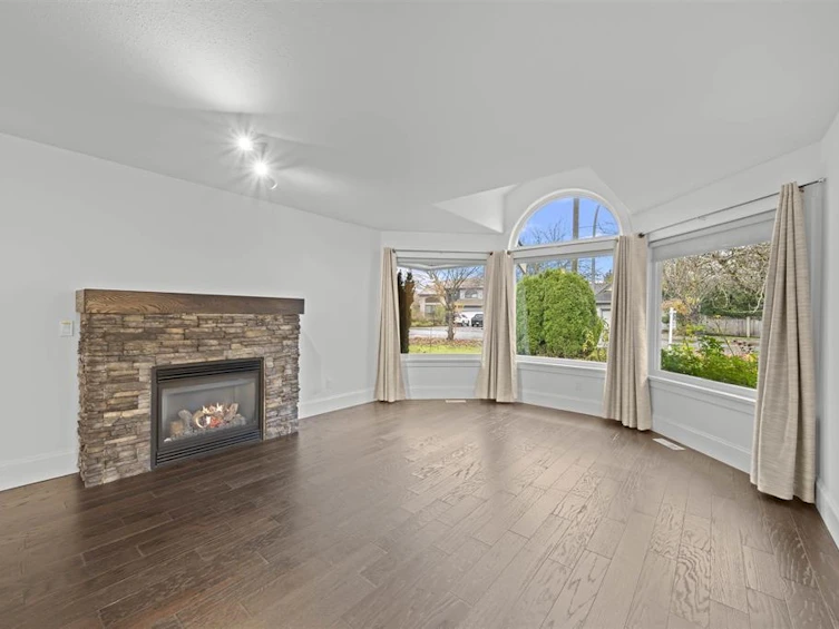22109 Old Yale Road, Langley, BC, V2Z 1A3 - 4
