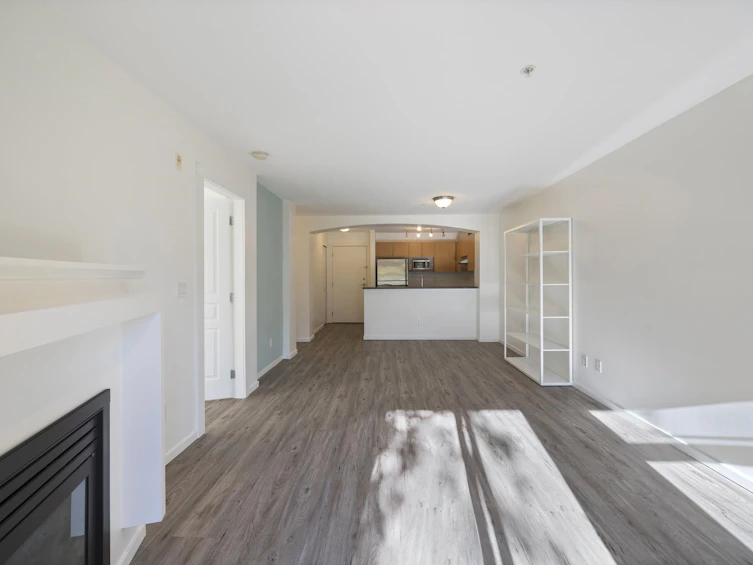 310-9339 University Crescent, Burnaby, BC, V5A 4Y1 - 13