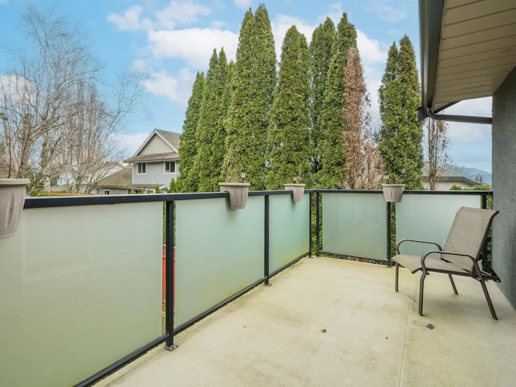 2237 Mountain Drive, Abbotsford, BC, V3G 1E3 - 32
